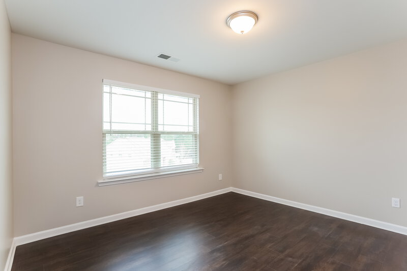2,450/Mo, 677 Rockingham Dr Lithia Springs, GA 30122 Bedroom View 2