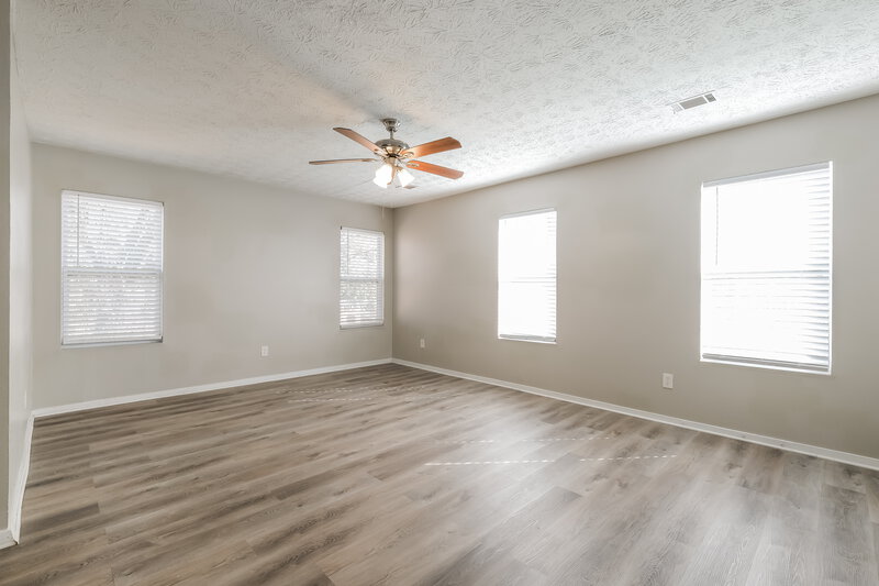 1,950/Mo, 6375 E Windsor Ln Norcross, GA 30093 Main Bedroom View