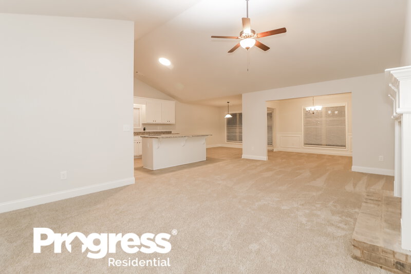 2,215/Mo, 16 Heartland Cir Winder, GA 30680 Living Room View