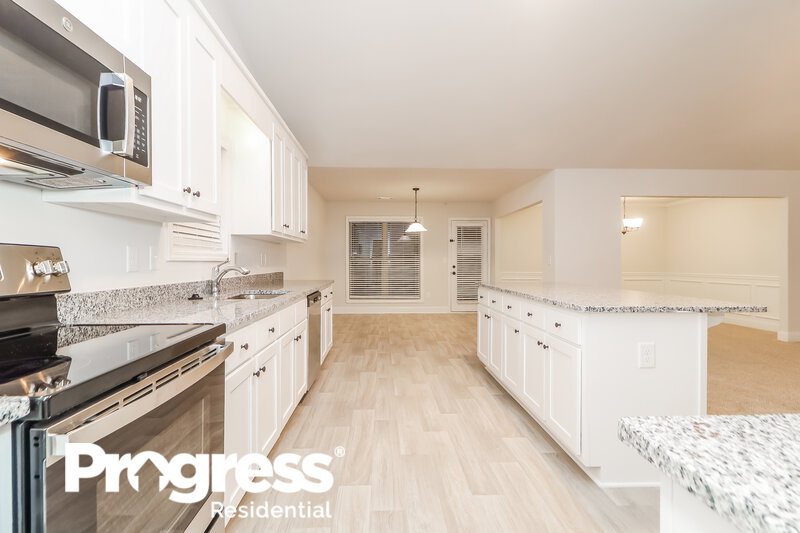 2,215/Mo, 16 Heartland Cir Winder, GA 30680 Kitchen View