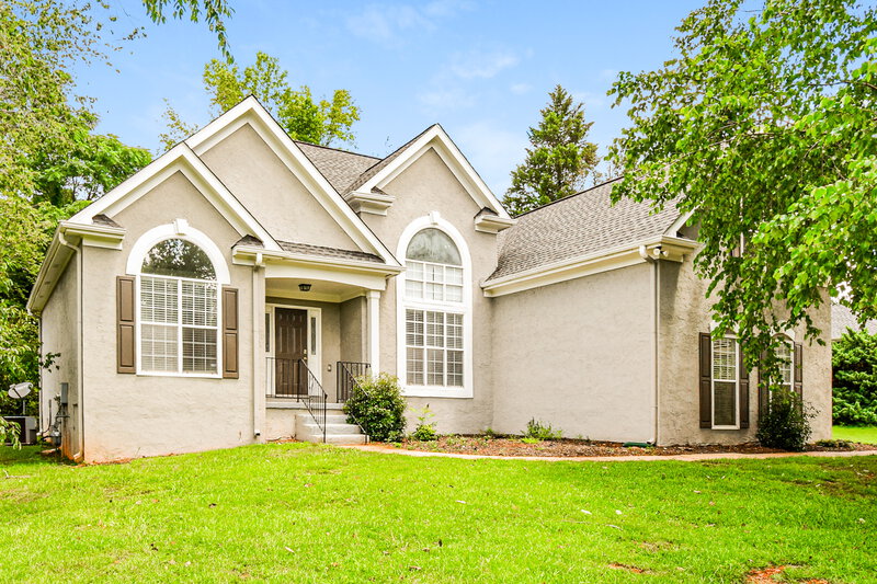 2,320/Mo, 3419 Uncle Genes Way SE Conyers, GA 30013 External View