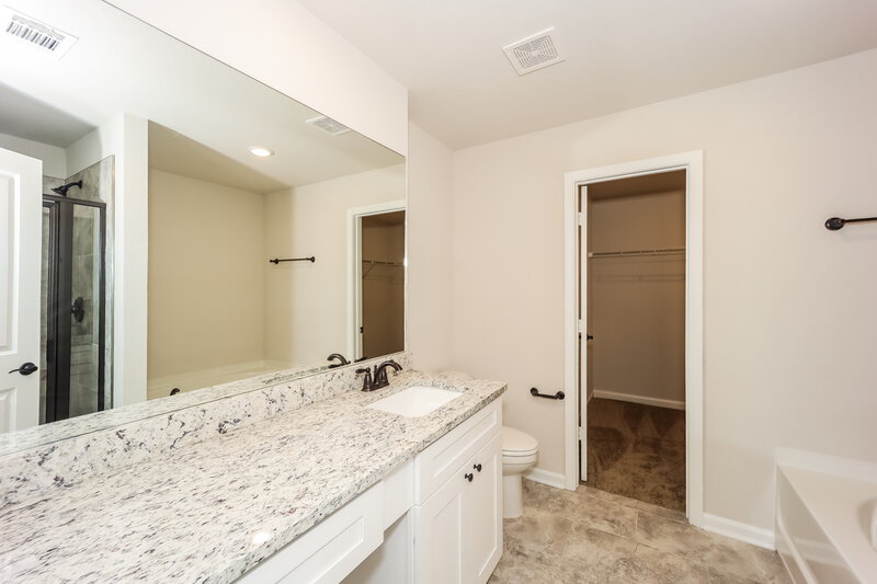 3,340/Mo, 486 Samara Court Fairburn, GA 30213 Main Bathroom View