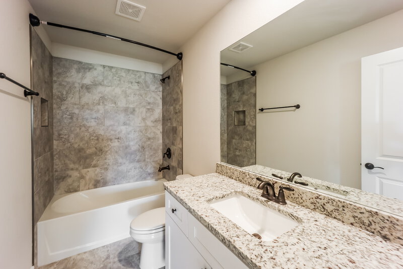 3,340/Mo, 486 Samara Court Fairburn, GA 30213 Bathroom View