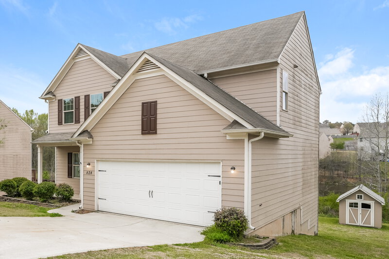 2,080/Mo, 828 Castilla Way Winder, GA 30680 Front View
