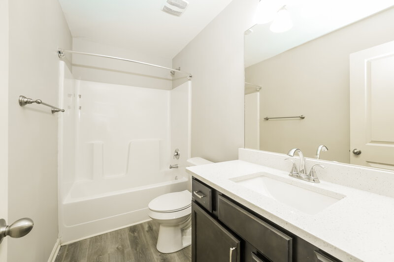 2,080/Mo, 828 Castilla Way Winder, GA 30680 Bathroom View