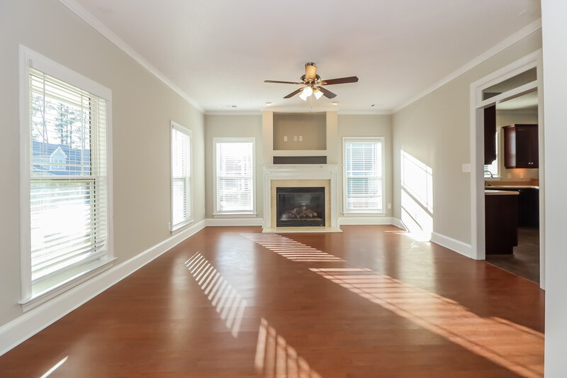 2,585/Mo, 510 Rabbits Run Fayetteville, GA 30214 Living Room View 2