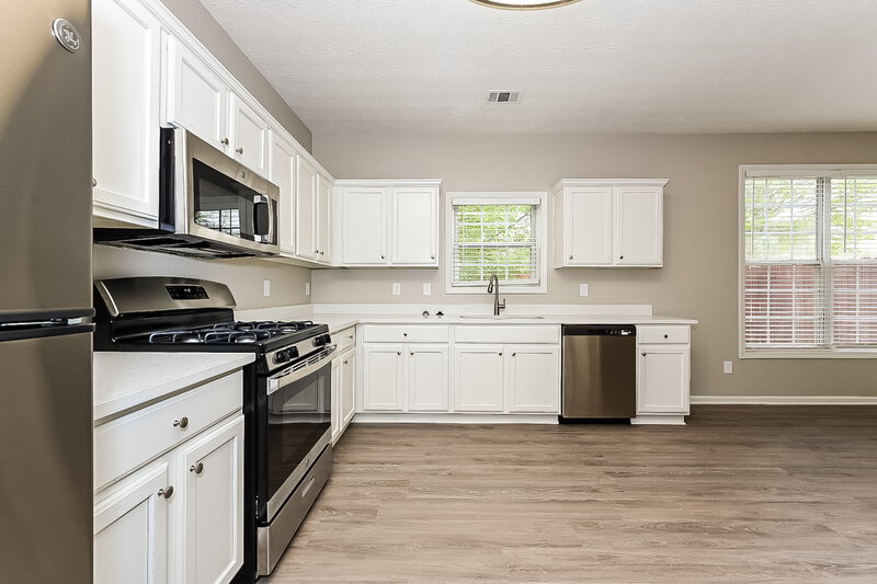 3,240/Mo, 445 Heathcliff Ct McDonough, GA 30253 Kitchen View