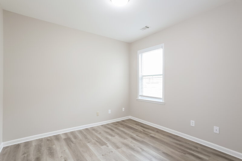 2,290/Mo, 2804 Summit Pkwy SW Atlanta, GA 30331 Bedroom View