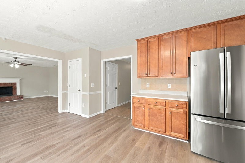 2,280/Mo, 3217 Watson Meadow Ln Loganville, GA 30052 Kitchen View 2