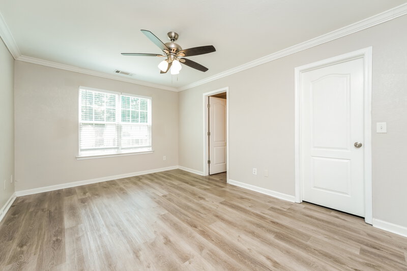 1,750/Mo, 310 Lakeside Pt Covington, GA 30016 Main Bedroom View 2