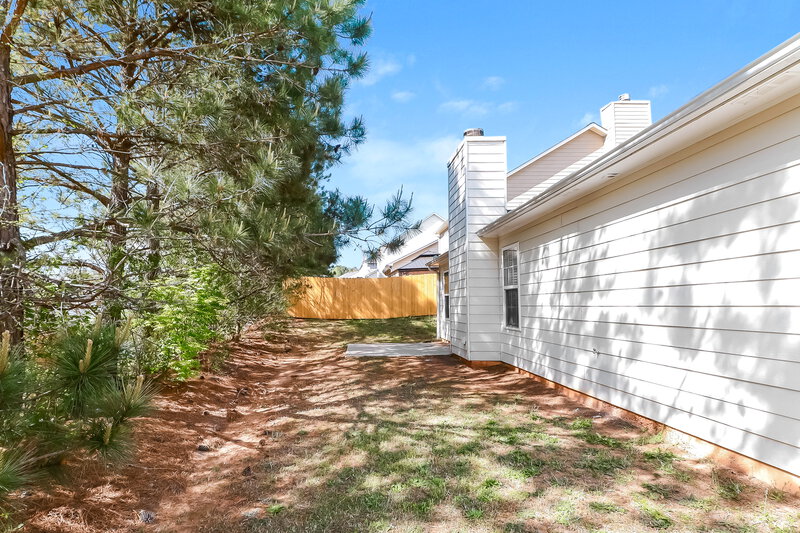 1,665/Mo, 310 Lakeside Pt Covington, GA 30016 Rear View 2