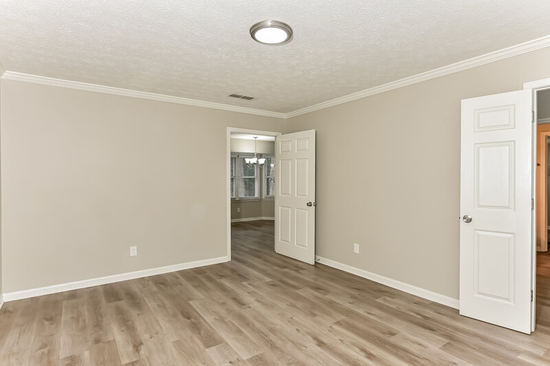 2,810/Mo, 3811 Eden Glen Dr SE Conyers, GA 30013 Living Room View 2