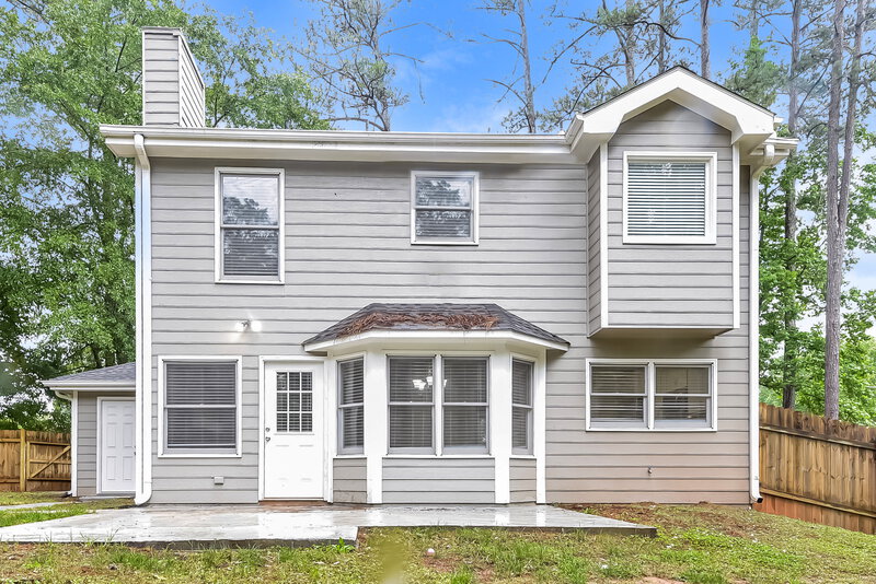 2,810/Mo, 3811 Eden Glen Dr SE Conyers, GA 30013 Rear View