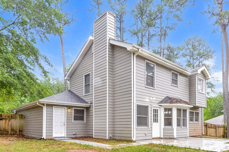 2,810/Mo, 3811 Eden Glen Dr SE Conyers, GA 30013 Rear View 2