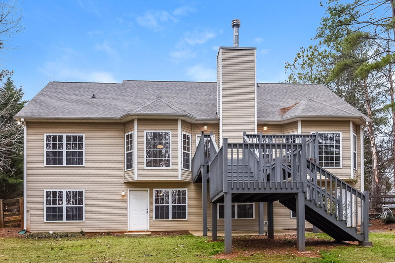 2,960/Mo, 636 Forest Pine Dr Ball Ground, GA 30107 Rear View