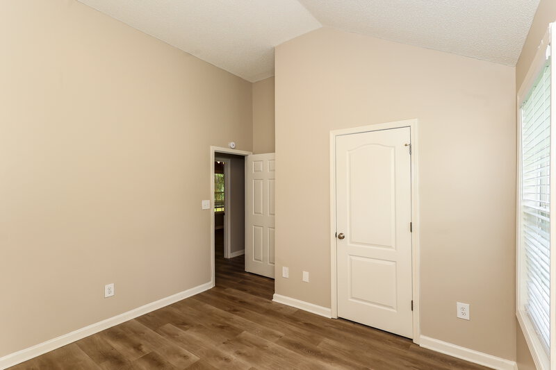 1,795/Mo, 4925 Brookwood Pl College Park, GA 30349 Bedroom View 3