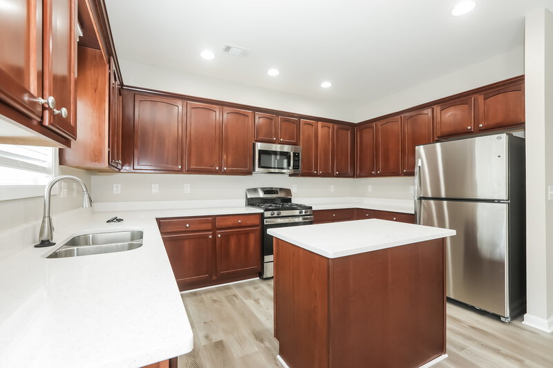 4,100/Mo, 2713 Carleton Gold Rd Unit 6 Dacula, GA 30019 Kitchen View 2
