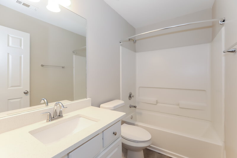 4,100/Mo, 2713 Carleton Gold Rd Unit 6 Dacula, GA 30019 Bathroom View