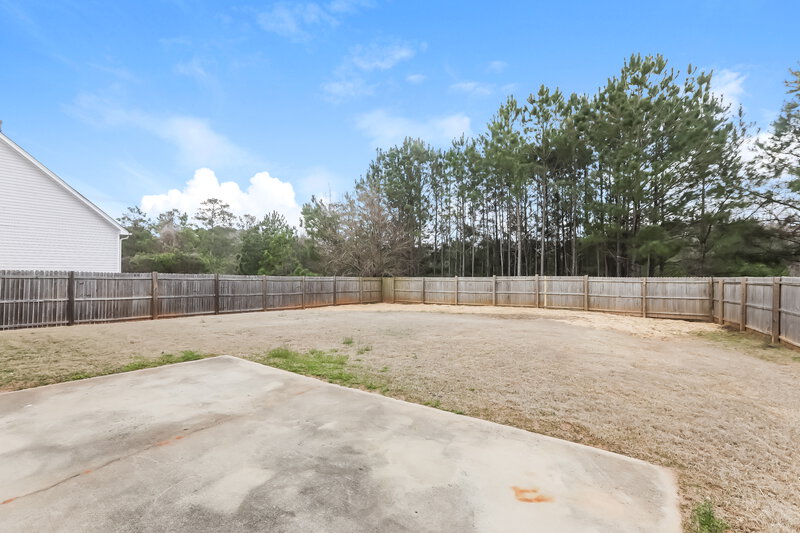 4,100/Mo, 2713 Carleton Gold Rd Unit 6 Dacula, GA 30019 Rear View 2