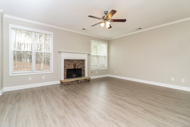 2,470/Mo, 4459 Hamby Pond Pl NW Acworth, GA 30102 Living Room View