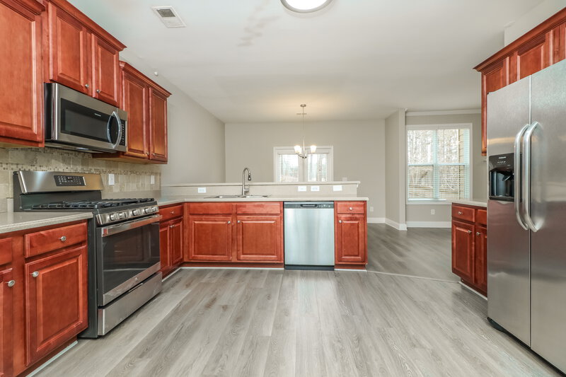2,470/Mo, 4459 Hamby Pond Pl NW Acworth, GA 30102 Kitchen View
