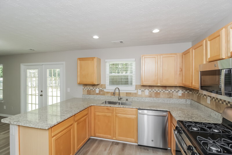 2,715/Mo, 164 Village Trce Woodstock, GA 30188 Kitchen View 2