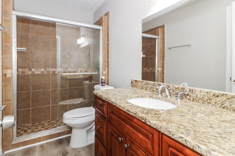 2,490/Mo, 2950 Northcliff Dr Suwanee, GA 30024 Bathroom View