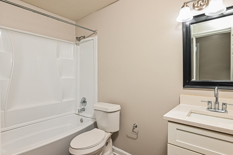 2,255/Mo, 5475 Ballard Way Norcross, GA 30071 Bathroom View