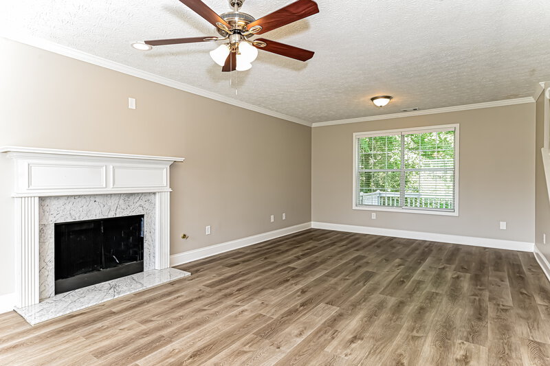 2,400/Mo, 1053 Privet Way McDonough, GA 30253 Living Room View