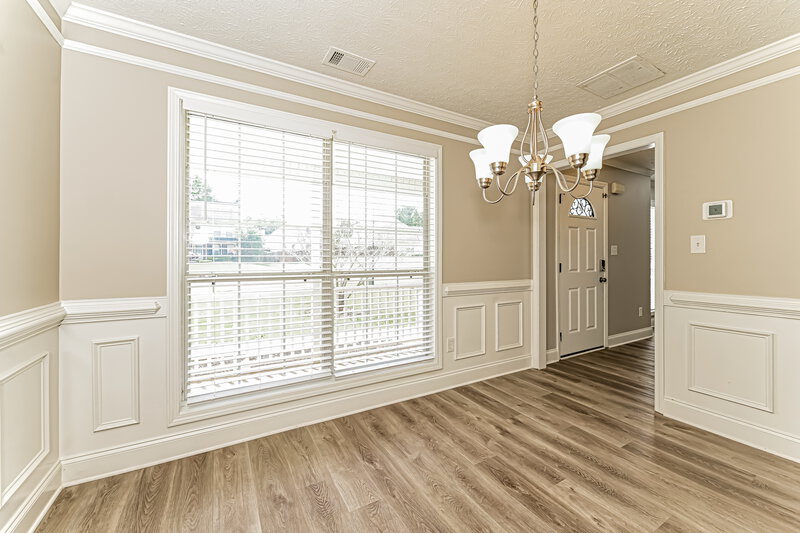 2,400/Mo, 1053 Privet Way McDonough, GA 30253 Dining Room View