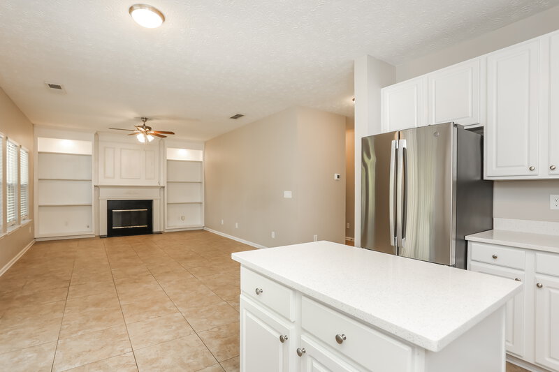 2,285/Mo, 511 Gables Ct McDonough, GA 30253 Kitchen View 3