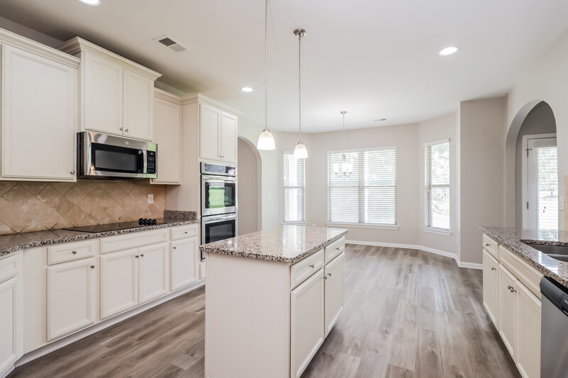 2,750/Mo, 421 Denali Ln McDonough, GA 30253 Kitchen View
