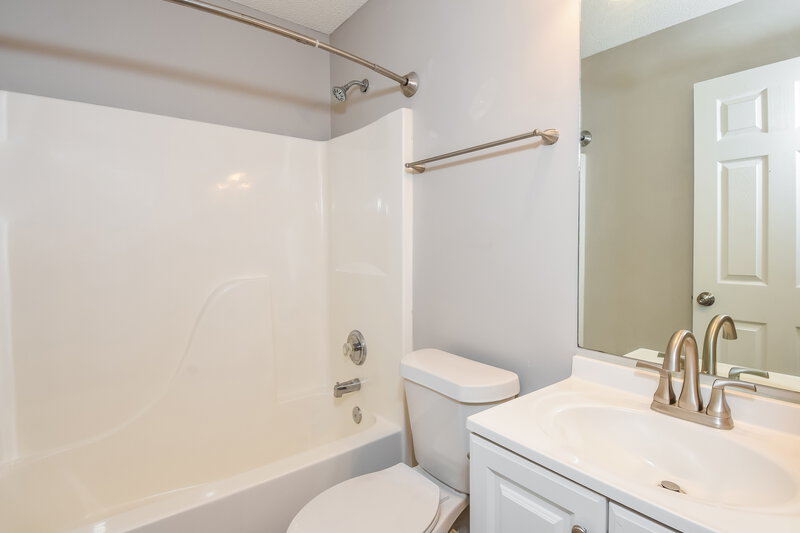 3,480/Mo, 5909 Rutland Pass Powder Springs, GA 30127 Bathroom View