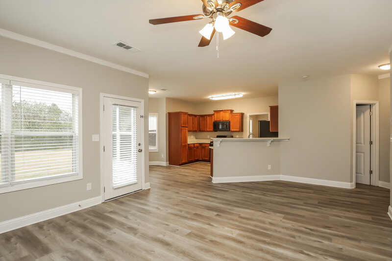 2,200/Mo, 137 Sweetspring Way Lawrenceville, GA 30045 Living Room View 3