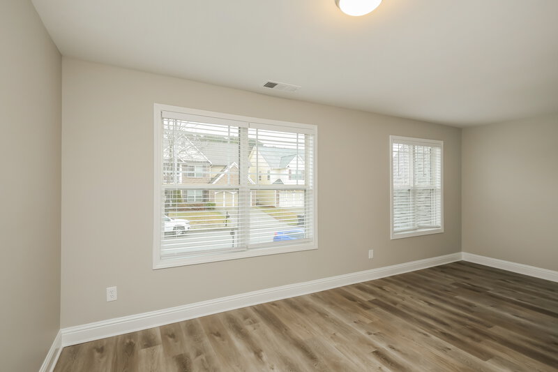 2,200/Mo, 137 Sweetspring Way Lawrenceville, GA 30045 Dining Room View