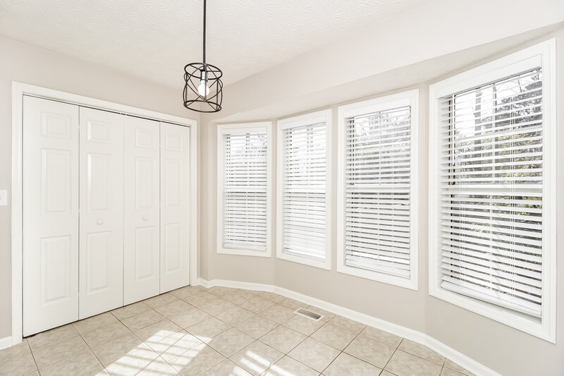 3,100/Mo, 6218 Emerald Springs Dr SE Acworth, GA 30102 Breakfast Nook View