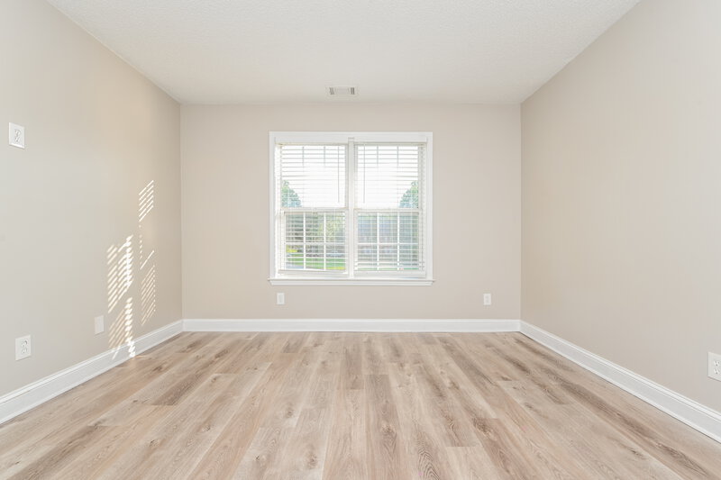 2,985/Mo, 414 Longridge Ct Ellenwood, GA 30294 Bedroom View 3