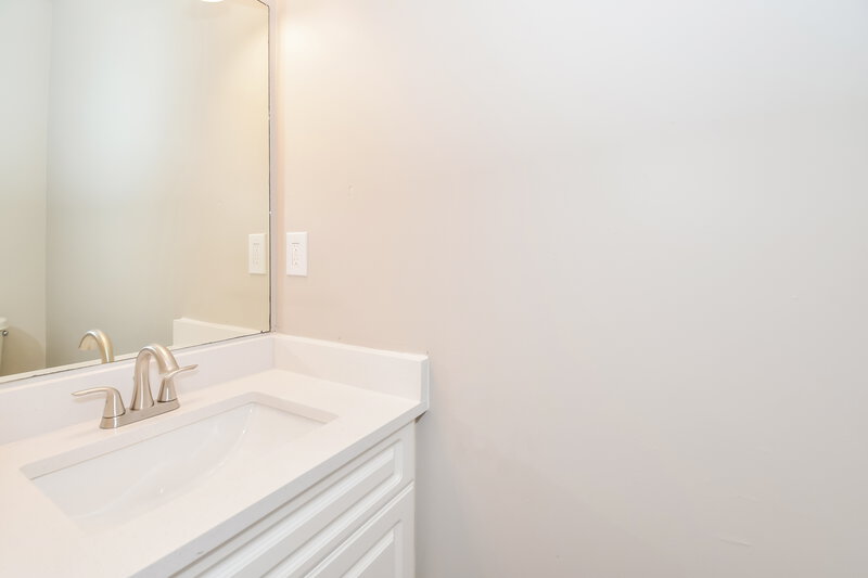 2,305/Mo, 316 Crest Pointe S Bremen, GA 30110 Bathroom View 3