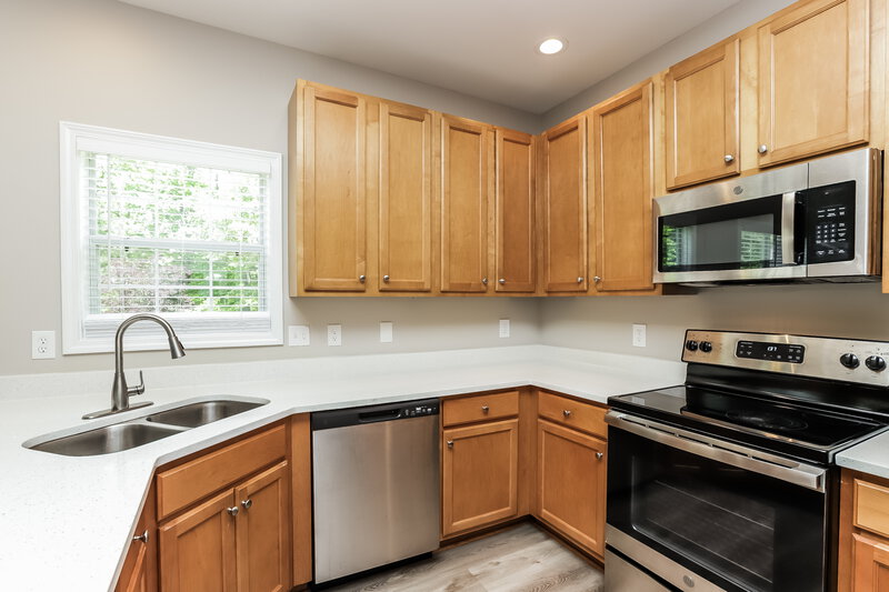 2,130/Mo, 2626 Neighborhood Walk Villa Rica, GA 30180 Kitchen View