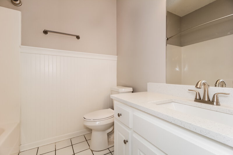 1,685/Mo, 1385 Eagles Nest Cir Carrollton, GA 30116 Bathroom View