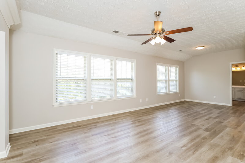 2,740/Mo, 4490 Split Creek Dr Douglasville, GA 30135 Main Bedroom View 2