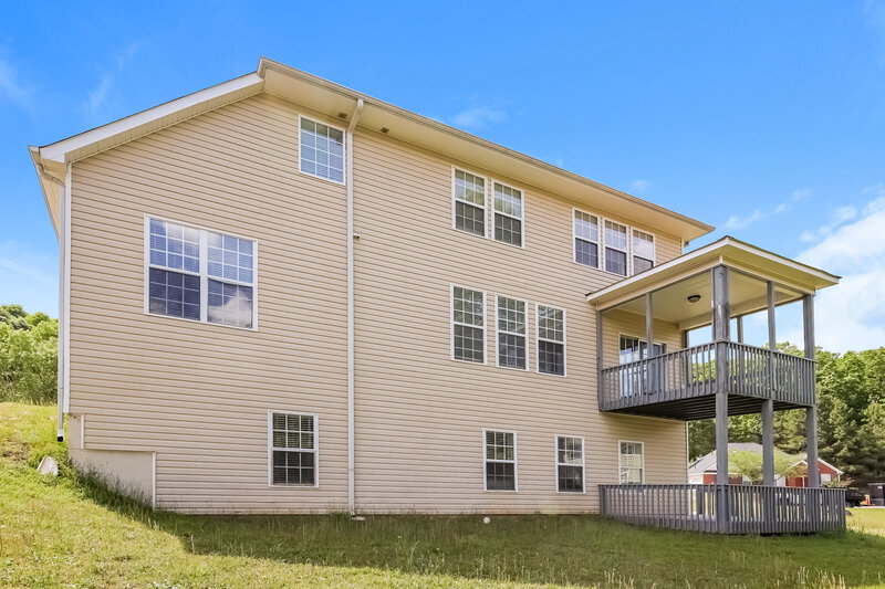 2,740/Mo, 4490 Split Creek Dr Douglasville, GA 30135 Rear View