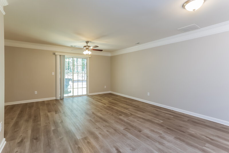 1,780/Mo, 1784 Devon Dr SW Atlanta, GA 30311 Living Room View