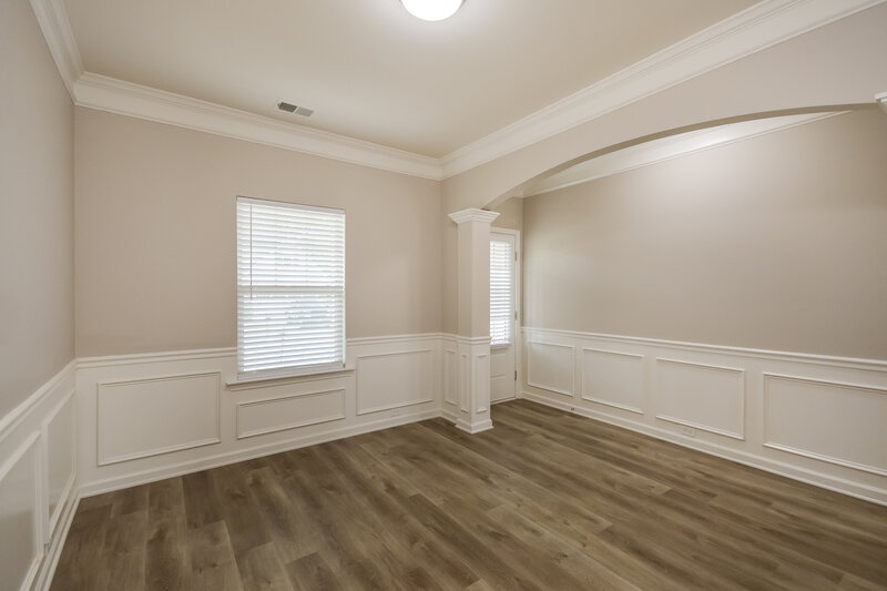 2,275/Mo, 190 Emerson Trl Covington, GA 30016 Dining Room View
