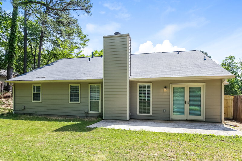 2,240/Mo, 1282 Bailing Dr Lawrenceville, GA 30043 Rear View