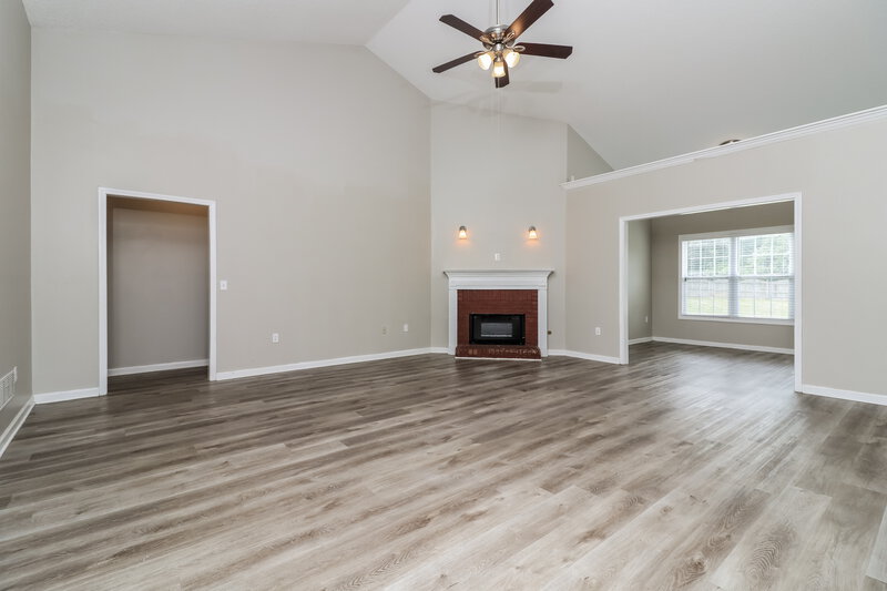 0/Mo, 203 Olde Lexington Pass Villa Rica, GA 30180 Living Room View