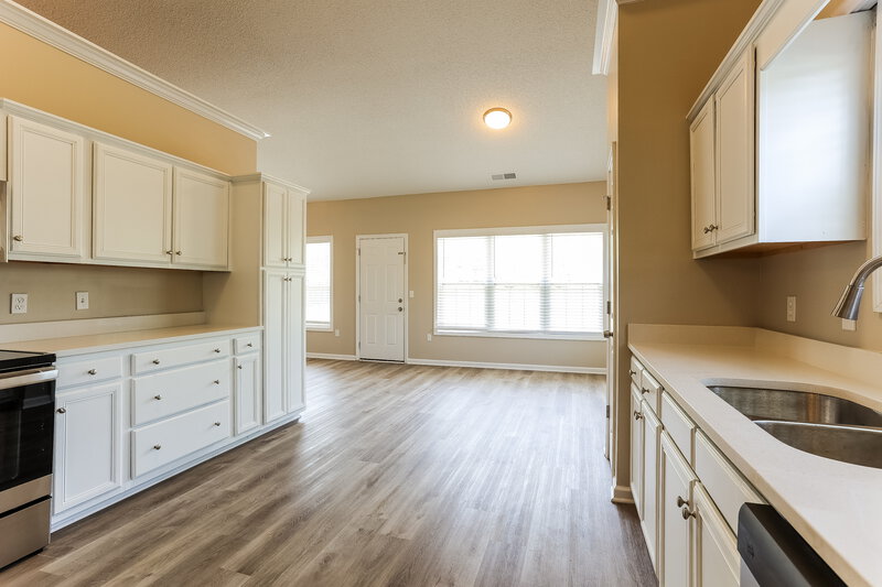 3,230/Mo, 203 Olde Lexington Pass Villa Rica, GA 30180 Kitchen View