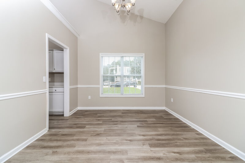 0/Mo, 203 Olde Lexington Pass Villa Rica, GA 30180 Dining Room View