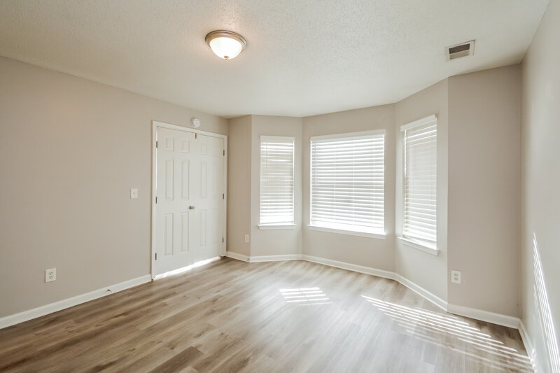 2,355/Mo, 3004 Peach Blossom Trce SE Conyers, GA 30013 Office View