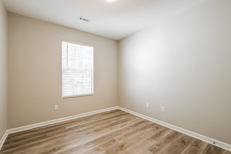 1,860/Mo, 5480 Sierra Trl College Park, GA 30349 Bedroom View